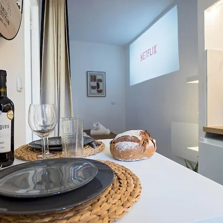 Videoprojecteur - A Pied - Centre - Balcon Apartman *