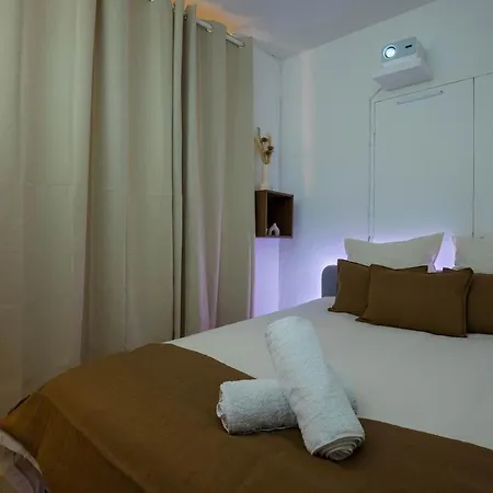 Videoprojecteur - A Pied - Centre - Balcon Lejlighed *