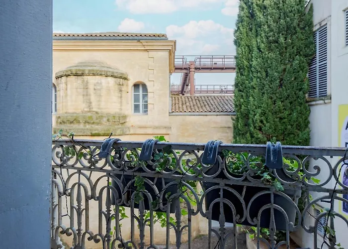 Videoprojecteur - A Pied - Centre - Balcon *