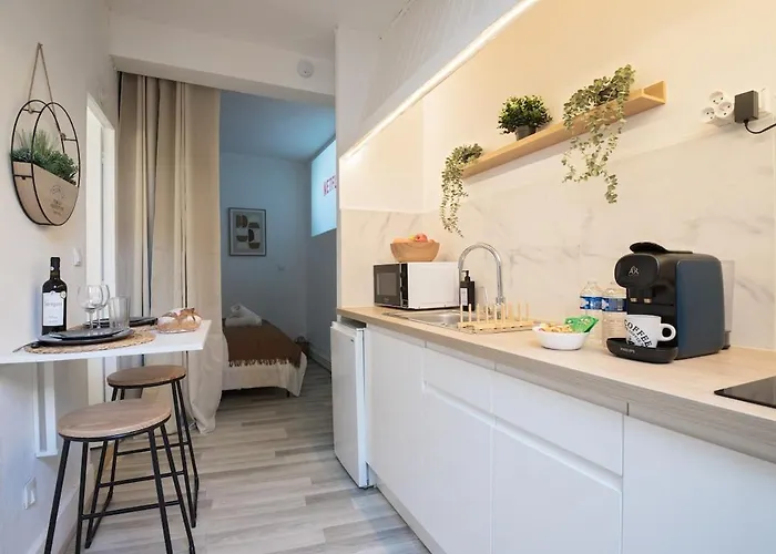 Videoprojecteur - A Pied - Centre - Balcon דירה *